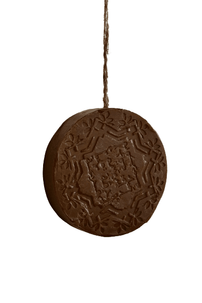 Olivscent Oud & Amber Scented Soap - Image 3